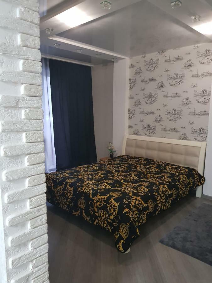 Стильные Аппартаменты На Новых Домах Kharkiv Eksteriør billede